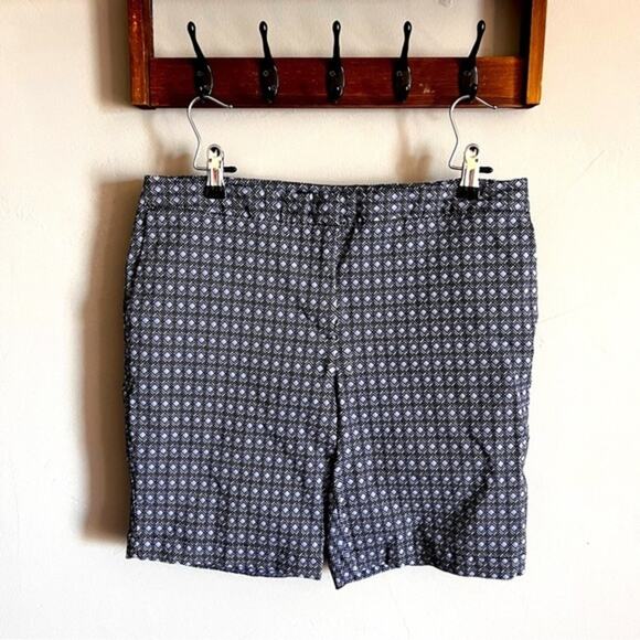 Mario Serani Italy Women’s Comfort Stretch Blue Bermuda Shorts Size 12 - Picture 2 of 7